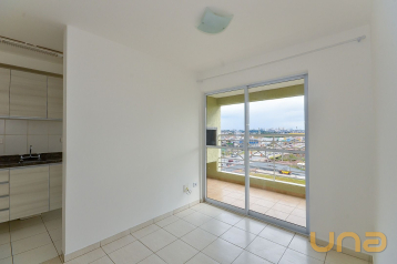 Apartamento com 2 dormitórios à venda, 53 m² por R$ 340.000,00