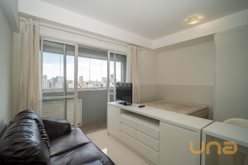 Apartamento com 1 dormitório para alugar, 32 m² por R$ 2.910,0