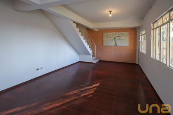 Casa em SANTA FELICIDADE com 206,23 m²