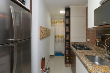 Apartamento em SANTA FELICIDADE com 61,97m²