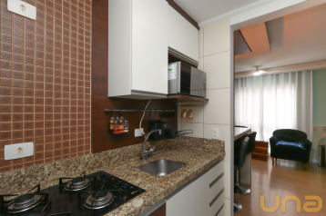 Apartamento em SANTA FELICIDADE com 61,97m²