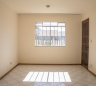 Casa com 3 dormitórios para alugar, 66 m² por R$ 1.800/mês - R