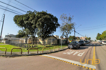Imobiliária Cilar Vende Terreno no Portão com 608m², Ref. 1008