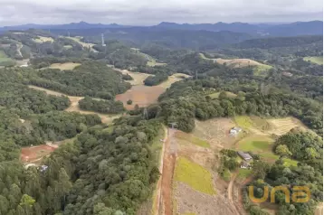 Chácara em Campo Magro com 24.200 m²