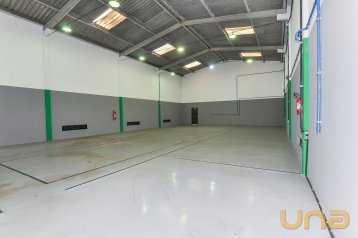 Galpão/Barracão 301m² na Roça Grande - Colombo/PR.