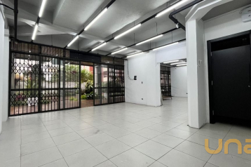 Loja para alugar, 58 m² por R$ 4.050,00/mês - Centro - Curitib