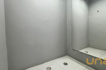 Loja para alugar, 58 m² por R$ 4.050,00/mês - Centro - Curitib