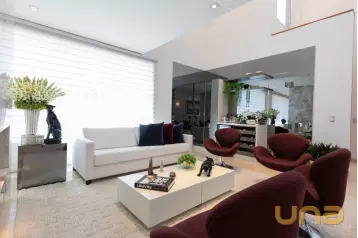 Casa com 600m² no Alphaville Graciosa