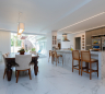 Casa com 414m² no Alphaville Graciosa