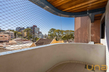 Apartamento 86m² com 03 quartos no Água Verde - Curitiba/PR.
