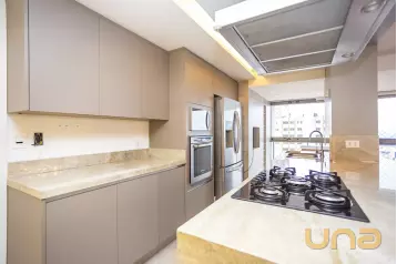 Apartamento a venda, com 3 Quartos no Água Verde - Edifício Bl