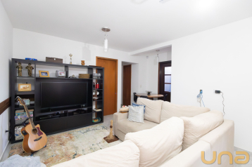 Casa em ALMIRANTE TAMANDARÉ com 81,64m²