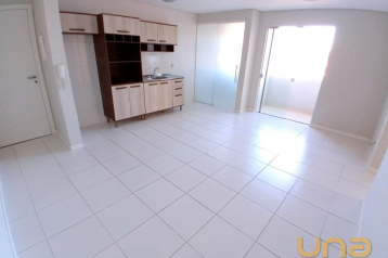 Apartamento com 2 dormitórios para alugar, 68 m² por R$ 2.050m