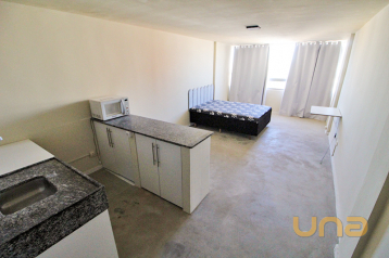 Imobiliária Cilar Aluga Kitnet no Centro com 31,34m², Ref. 076