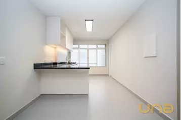 Apartamento à venda no Centro