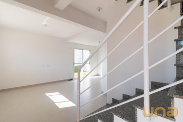SOBRADO COM 3 QUARTOS - ÁREA TOTAL 91,73m² - SANTA CANDIDA - R