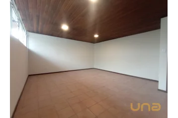 Conjunto Comercial no ALTO DA XV de 54,80 m²  - 39389.016-GL