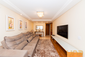 Sobrado no BUTIATUVINHA com 120m²