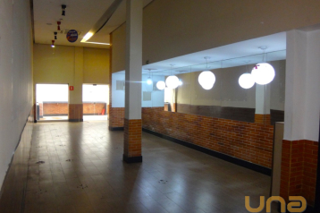 Loja no CENTRO de 623,00 m²  - 08224.001-FT