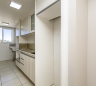 Apartamento 02 dormitórios - Edificio Versailles - Capao Raso