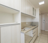 Apartamento 02 dormitórios - Edificio Versailles - Capao Raso