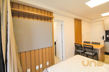 Imobiliária Cilar Aluga Studio no Centro com 28m², Ref. 07565.
