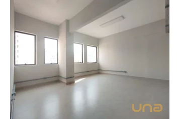 Conjunto Comercial no CENTRO de 29,40 m²  - 40627.004-GL