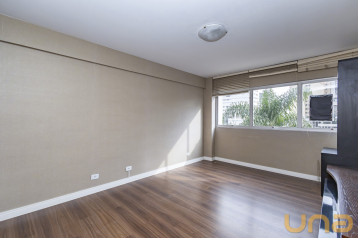 Apartamento à venda no Centro