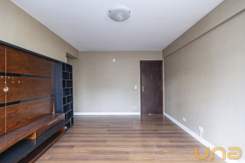 Apartamento à venda no Centro