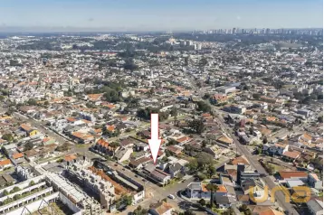 Terreno de Esquina no Bairro Portão – Excelente Oportunidade p