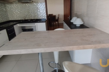 Apartamento - Centro