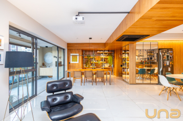 Apartamento à venda com 3 Quartos no Hugo Lange