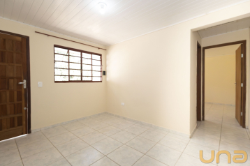 Casa na CIDADE INDUSTRIAL com 45m²