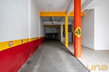 Loja em vão livre para alugar no Centro com 256m²