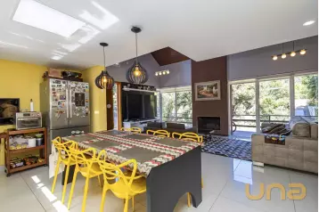 Casa no Campo Comprido de 191,19 m² com 3 quartos  - BG0320300