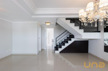 SOBRADO COM 3 QUARTOS - ÁREA TOTAL DE 179,69m² - SANTA FELICID