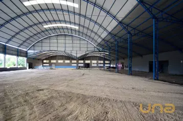Barracão na Cidade Industrial de 2.500m²