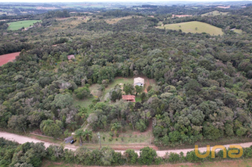 Chácara com 27.500 m² no Bugre