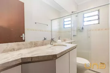 Sobrado 3 quartos no Fazendinha em frente Parque Mairi