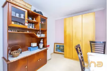 Casa térrea no Campo Comprido