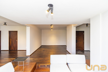 Apartamento 218m² com 03 quartos no Bigorrilho - Curitiba/PR