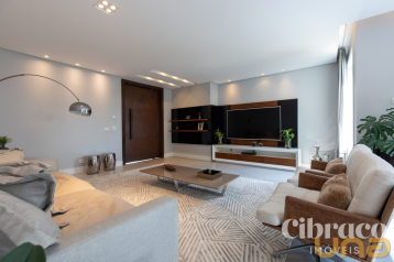 Casa á venda no Alphaville com 541m²