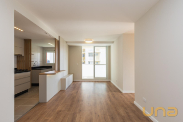 Apartamento no Capão Raso de 113,86 m² com 3 quartos  - 05049.