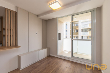 Apartamento no Capão Raso de 113,86 m² com 3 quartos  - 05049.