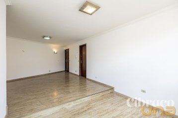 Apartamento para alugar no Parolin com 3 quartos - Edifício Ba