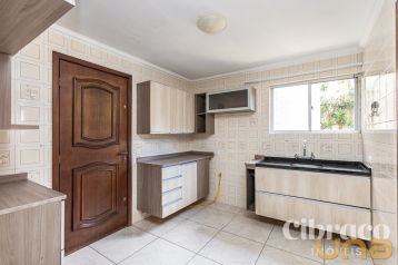 Apartamento para alugar no Parolin com 3 quartos - Edifício Ba