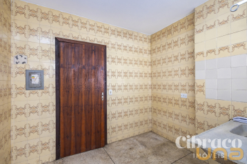 Apartamento para alugar no Centro com 2 quartos - Edifício Rom