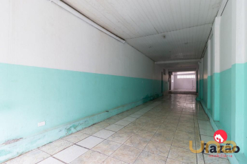 Loja com 114 m² no Centro