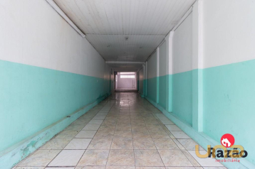 Loja com 114 m² no Centro