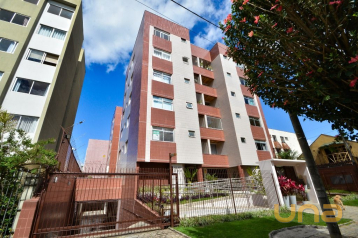 Apartamento com 3 dormitórios para alugar, 90 m² por R$ 3.200,